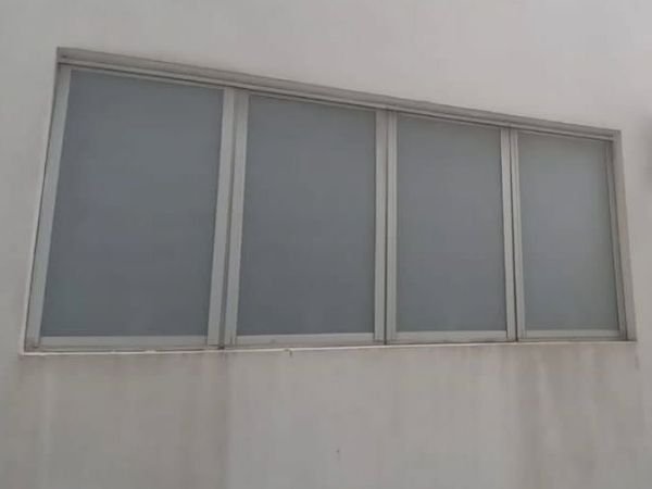 Controle a luminosidade com película solar