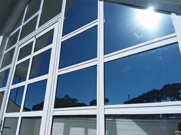 Película de Proteção Sisofilme Pajuçara Maceió Película de Proteção para Janelas estilo Insulfilm em Pajuçara Maceió